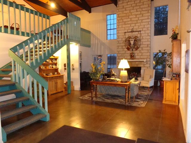 Fredericksburg Inn and Suites